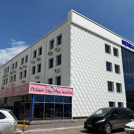 Meridian كاراغاندي المظهر الخارجي الصورة