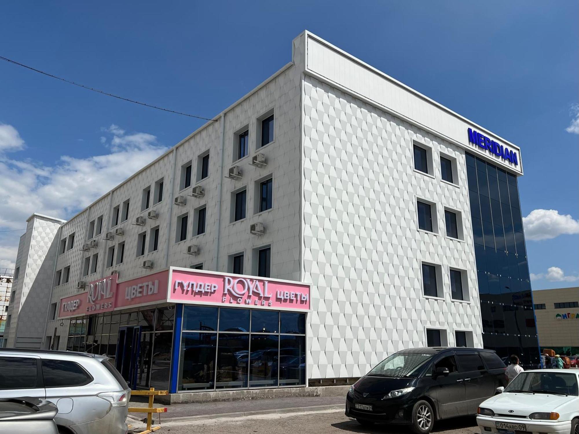 Meridian كاراغاندي المظهر الخارجي الصورة