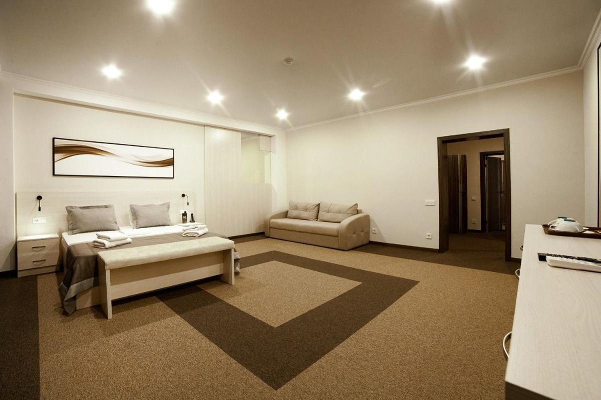 Meridian كاراغاندي المظهر الخارجي الصورة