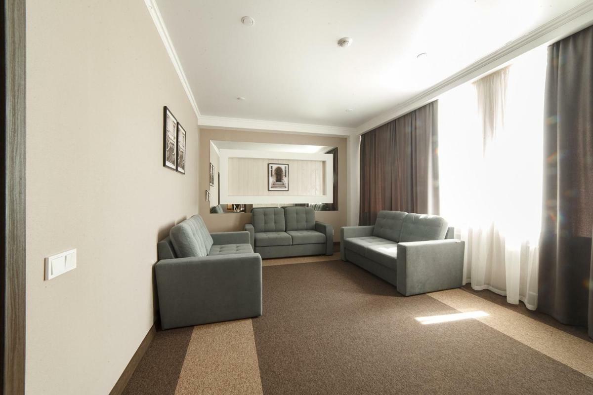 Meridian كاراغاندي المظهر الخارجي الصورة